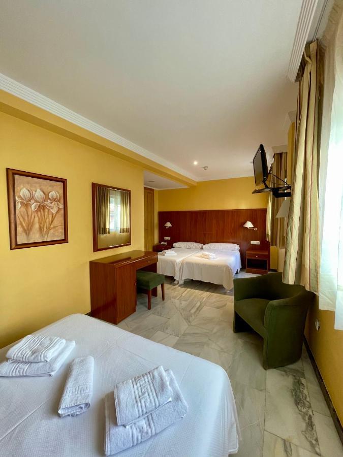 Hotel La Fonda De Don Gonzalo Cenes De La Vega Esterno foto