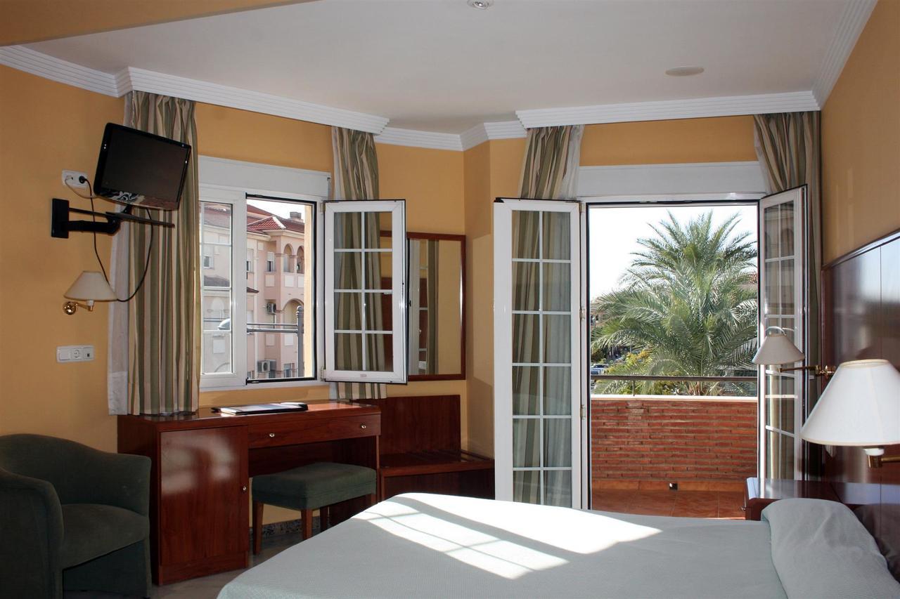 Hotel La Fonda De Don Gonzalo Cenes De La Vega Esterno foto